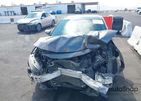 2019 Honda Civic Sport z USA, uszkodzony, nr VIN 2HGFC2F82KH511252